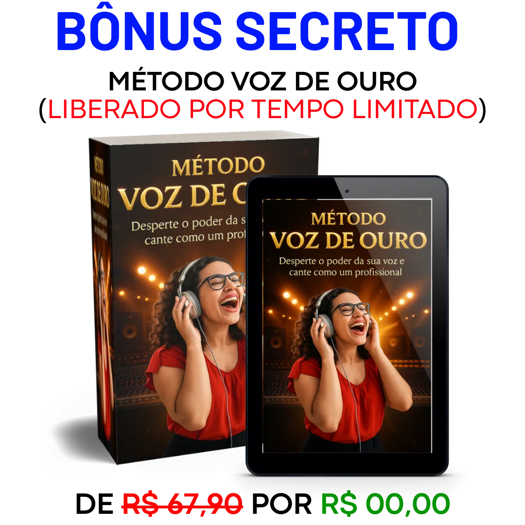 Pessoa cantando feliz em um microfone.